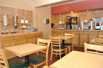 Vagabond South Motel 2*